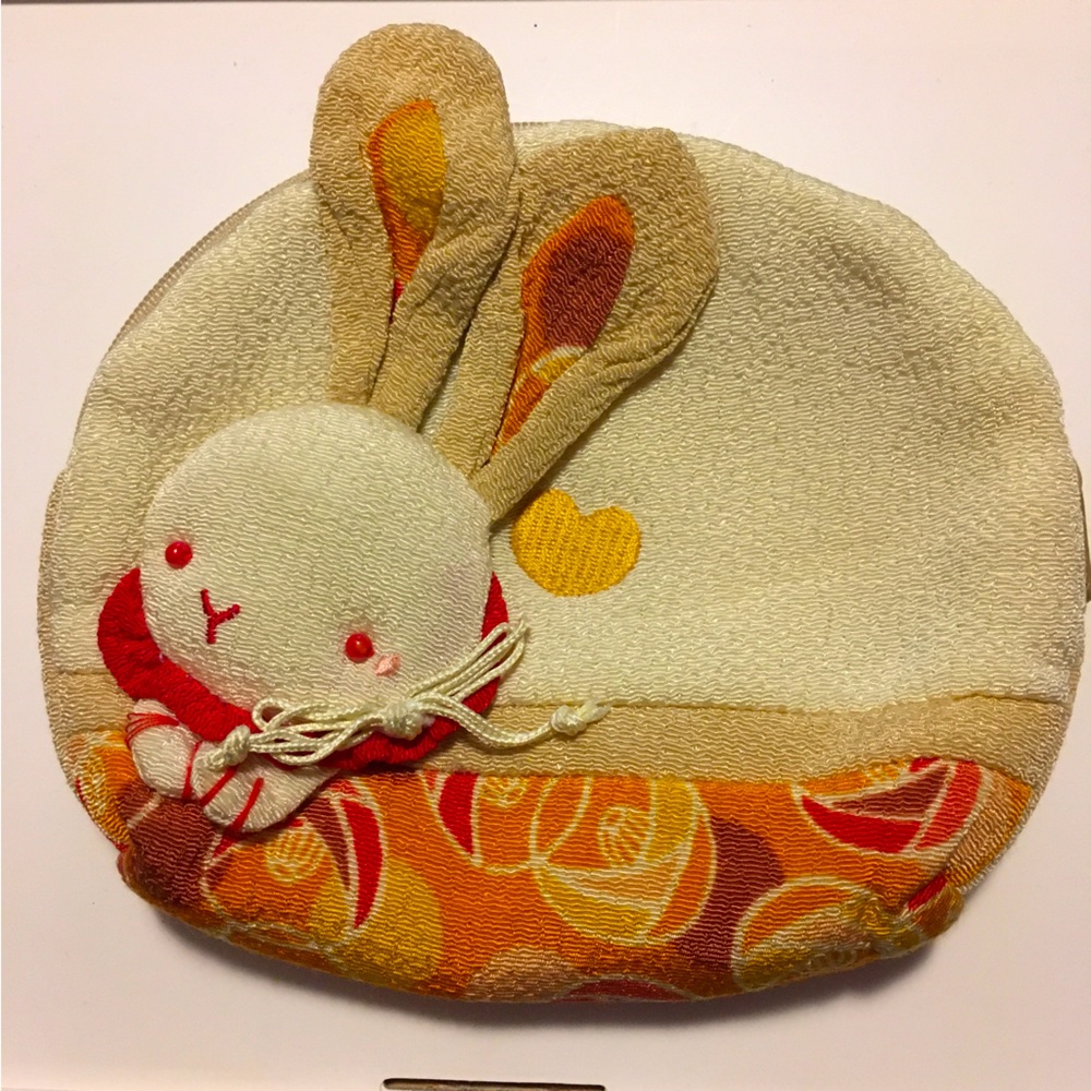 Rare Vintage Japanese Import - Cute Bunny Clutch